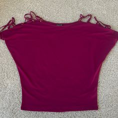 Magenta Top Lightweight. Strap Design Along Both Shoulders With Tie At Boot On Of Sleeve Size Extra Small. Magenta Top, Pink Purple, Crop Tops, Womens Tops, Purple, Pink, Women Shopping, Color