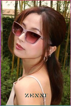 Step into the spotlight with our eyeglasses and sunglasses inspired by the mesmerizing style of K-pop sensations. Korean Sunglasses, Diy Fashion Projects, Handbag Essentials, Zenni Optical, Runway Trends, Traditional Fashion, Fitness Workout For Women, Hipster Fashion