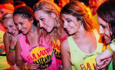 Full_Moon_Party_Tours_Party_Island_Info_Samui.5 Summer Camp America, Thailand Nightlife, Camp America, Dance Clubs, Moon Beach, Thailand Adventure, Public Display Of Affection