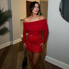 Mini Skirt With A High Waist. Sequin Appliqu. Interior Lining. Hidden In-Seam Zip Closure. Red Sequence Skirt Outfit, Outfit Inspo Christmas, Red Sequin Skirt, Ootd Christmas, Sequence Skirt, Satin Slip Skirt, Red Outfits, Sequin Midi Skirt, Bodycon Pencil Skirt