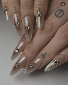 Latte Nail Art, Bridgerton Nails Ideas, Medieval Nails, Latte Nails, Goth Nail Art, Trendy Things, Manicure Art, Milky Nails, Goth Nails