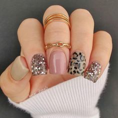 This Pin was discovered by Thu Doan. Discover (and save!) your own Pins on Pinterest Western Nails Fall, Classy Nails Fall, Fall Classy Nails, Western Fall Nails, Fall Western Nails, Acrylic Nails Fall, Fall Nails 2022, Nail Art Fall, Pretty Fingers