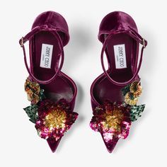 Velvet Pumps, Shoes Heels Classy, Embellished Shoes, 2024 Style, Fancy Shoes, Carrie Bradshaw, Jimmy Choo Shoes, Footwear Design Women, Latin Dance