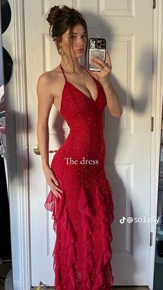 Cute Formal Dresses, Oh Polly Dresses, Classy Prom Dresses, Stunning Prom Dresses, Prom Dress Inspiration, Cute Prom Dresses, Pretty Prom Dresses, Grad Dresses, Prom Outfits