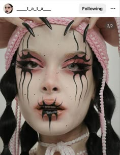 Large Stretched Ears, Drag Inspired Makeup, Pink Goth Makeup, Gothic Clown Makeup, Unconventional Makeup, Spider Makeup, Monster Makeup, Punk Makeup