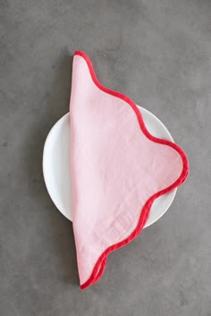 Make your meals extra special with our favourite Scalloped Napkins in 100% linen. Mix and match this set of four napkins with our scalloped placemats and coasters for the ultimate tablescape. 35cm x 35cm 100% Pink with Red Linen Scallops Cold hand wash Pink And Red Tablescape, Pink And Red Baby Shower Ideas, Pink And Red Table Setting, Pink And Red Christmas Table, Scalloped Napkins, Scalloped Placemats, Red Table Settings, Italian Baby Showers, Pink Tablescape