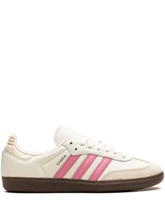 cloud white/rose pink calf leather signature 3-Stripes logo signature trefoil logo detail suede trim round toe front lace-up fastening branded insole rubber outsole These styles are supplied by a premium and authenticated sneaker marketplace. Stocking only the most sought-after footwear, they source and curate some of the most hard to find sneakers from around the world. Light Pink Sambas, Pink And White Sambas, Adidas Sambas Pink, Pink Adidas Samba, Adidas Samba Pink, Sambas Pink, Pink Sambas, Pink Samba