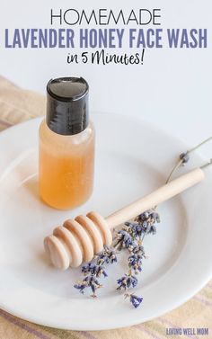 Homemade Cleanser, Honey Face Wash, Homemade Face Wash, Natural Face Cleanser, Lavender Honey, Diy Skincare, Homemade Face Masks