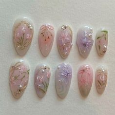 Materials: gel nail, long stiletto tips Greetings and welcome to my store. Hope you find a style you like. ✋🙆I only work with high-quality materials to create sturdy & long-lasting luxury press on nails that you can trust on. My nails will last for:1- 2 days using adhesive tab (provided with the nail set) 2- 3 weeks using nail glue. You can reuse all of the nails multiple times if you take care of them. Follow the instructions provided with the nail set. 💮Please follow the instruction size mea French Press On Nails, Full Cover Nail Tips, Nails Ballerina, Fake Nails With Glue, Diamond Nails, Girls Nails, Floral Nails