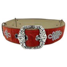 Bottega Venetta runway poppy red velvet belt with silver buckle by Tomas Maier. Decorated with silver-tone embroidery. Season: Spring-Summer 2006 Composition: 100% leather, 100% velvet, silver metal. Condition: Good. Some signs of wear at exterior and interior. Please note there is one extra hole (see pictures). Length: 80cm ........Additional information ........ - Photo might be slightly different from actual item in terms of color due to the lighting during photo shooting or your monitor's di Interesting Belts, Bottega Veneta Runway, Collar Hippie, Velvet Belt, Poppy Red, Hole Saw, Red Poppies, Primavera Estate, Waist Belt