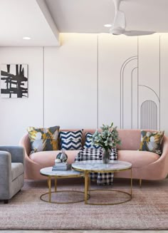 Pink And Grey Living Room Guest Bedroom Home Office, Living Room Panelling, Drawing Room Design, Living Area Design, Sofa Wall, Brown Carpet, Living Room Design Decor, Home Design Living Room, Stylish Living Room