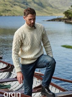 Mens Merino Aran Button Collar Green Sweater Made in Ireland 100% merino wool Features stylish two-button collar Classic, Timeless Sweater XS: Chest 32"-34" Length 24" Small: Chest 34"-38" Length 25" Medium Chest: 39-42" Length 26.5" Large Chest 42"-44" Length 27.5" XL Chest 44"-46" Length 28" XXL Chest 46"-48" Length 28" FREE WORLDWIDE SHIPPING WITH TRACKING NUMBER Fisherman Knit Sweater, Aran Sweaters, Mens Hairstyles Thick Hair, Hot Sweater, Aran Sweater, Early Black Friday, Fisherman Sweater, Wool Clothing