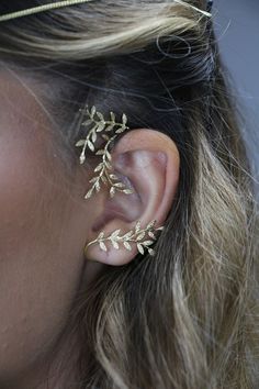 Leaves Ear Cuff Ear Jewelry Ear Climber Ear Wrap Ear | Etsy Ear Wrap Cuff, Leaf Ear Cuffs, Jewelry Ear, Ear Climbers Earrings, Ear Climber, Wrap Earrings, Gold Ear Cuff, Magical Jewelry, Ear Cuff Earings