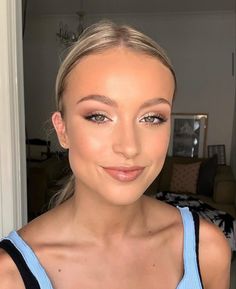 Simple Grad Makeup Looks, Debutante Makeup Looks, Simple Special Occasion Makeup, Simple Light Wedding Makeup, Subtle Prom Makeup For Brown Eyes, Easy Prom Makeup For Blue Eyes, Prom Makeup For Pale Skin, Simple Prom Makeup Green Dress, Light Prom Makeup Natural Blue Eyes