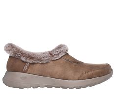 Sketchers Shoes, Insole Design, Cold Weather Fashion, Wide Shoes, Skechers Women, Clogs Shoes, Skechers Shoes, Hands Free, Womens Slippers