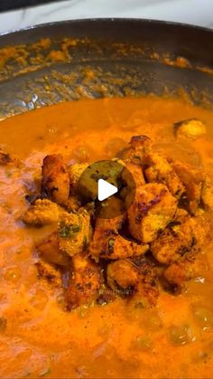 KIRTI CHOUDHARI PANNU🧜‍♀️ on Instagram: "Cook with me, my ultimate Chicken Tikka Masala🩷
This is super easy and delicious chicken tikka masala recipe .
RECIPE :
- 1kg chicken , marinate chicken with spices ( 1/2tbsp Haldi powder, 1tbsp chilli powder, 2tbsp coriander powder, 1tbsp jeera powder, 1tbsp salt kasuri methi 1/2tbsp, 1 tbsp ginger garlic paste) , 1/4 cup of curd & 1/4 cup hot oil.

-Marinate for atleast 30 mins. Airfryer or shallow fine till chicken cooks .

-For gravy base, heat oil add diced onions medium 4 , 3 big tomatoes , coriander with stem, 10-12 cashews.
Add water cook for 10 mins and blend and keep it aside.

-In same pan, heat oil. Add whole spices .
Add 1 big chopped onions. Sauté well
Add green chillies .

- Add 1tsp jeera powder , 2 tsp coriander powder, 2 tsp red