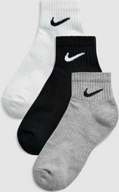 Nike Socks 3 Pack, White And Black Nike Socks, Nike Mid Socks, Black And White Nike Socks, Ankle Nike Socks, Nike Ankle Socks Outfit, Nike Socks Ankle, Nike Socks Aesthetic, Nike Socks Women