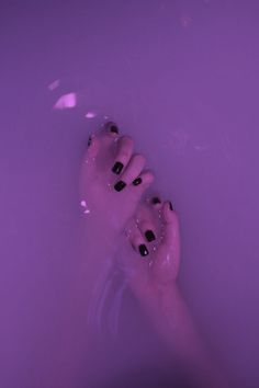 Purple Aesthetic Photos, Mira Aesthetic, Purple Gothic, Purple Vibe, Lavender Aesthetic, Dark Purple Aesthetic, Japan Culture, Soft Purple, Pastel Purple