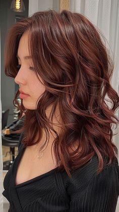 25 Dark Brown Hair Color Inspirations for Radiant Tresses Hair Color Ideas For Darker Skin Tones, Medium Mahogany Brown Hair, Light Mahogany Brown Hair, Mahogany Chestnut Hair Color, Mohagni Hair Color, Dark Red Hair On Tan Skin, Dark Red Hair On Brown Hair, Red Tone Brown Hair, Cherry Brown Short Hair