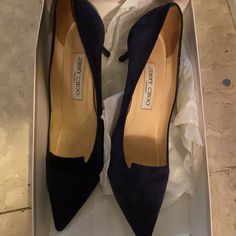 Authentic Jimmy Choo Navy Blue “Allure” Suede Kitten Heel Pump Size 7.5 Suede Closed-toe Kitten Heels For Evening, Formal Suede Slingback Pumps With 4-inch Heel, Blue Slingback Pumps With 4-inch Heel For Evening, Blue Suede Heels With 4-inch Heel, Blue Suede Pumps, Kitten Heel Pumps, Jimmy Choo Shoes, Kitten Heel, Suede Heels