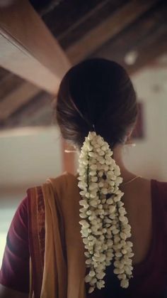 Onam Video Ideas, Onam Status Video, Onam Status, Onam Songs, V Model, New Youtube Channel, Romantic Videos Couples, Cute Couples Hugging