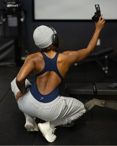 @6ourt is wrapped up in the gym this winter Lift Heavy, Women's Beanie, Back Exercises, Back Workout, Beanie Hats, Fitness Goals