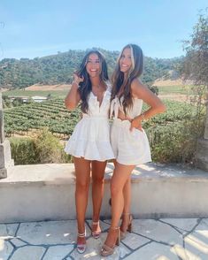 White Winery Outfit, White Vineyard Dress, White Dress Winery Outfit, Napa Bachelorette Outfit, White Romper Engagement Photos, Vineyard Bachelorette Party Outfit, Bachelorette Outfit For Bride Winery, Napa Outfit Summer, Summer Wine Tasting Outfit