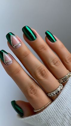 Achieve the perfect manicure with dark emerald green nails Explore A c r y l i c c o f f i n A c r y l i c a l m o n d S h o r t G o l d P r o m D e s i g n F r e n c h t i p S i l v e r S i m p l e C h r o m e D e s i g n a l m o n d P o l i s h A r t A c r y l i c c o f f i n f o r p r o m S h e l l a c and more Discover a world of gorgeous nail designs and trendy styles for any occasion Perfect for prom parties or everyday elegance Embrace your unique style with stunning n