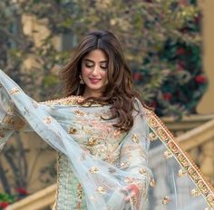 Pakistani Wedding Outfits, Indian Photoshoot, Indian Bridal Fashion, Beautiful Suit, Stylish Dresses For Girls