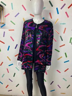 Colour: Black / white / Red Style: 80s Sequin Jacket Brand: Frank Usher Measurements: Bust: 44" Waist: 44" Hips: 44" Length: 20" Material: 100% Sequin /Silk Condition: This is in great vintage condition.  Other: This is an amazing abstract design long line jacket. Sequin Jacket, Rose Rouge, Red Style, Swirl Design, Jacket Brands, Line Jackets, Womens Jackets, Black White Red, Red Fashion