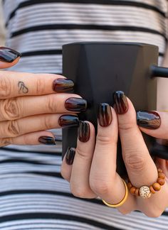 Elevate your nail game with our Elegant Black and Red Ombre Press-On Nails! This handcrafted square manicure set features a stunning ombre design that seamlessly blends black and red hues, creating a bold and sophisticated look perfect for any occasion. Summary: Our press-on nails are reusable, easy to apply, and offer a perfect, non-damaging manicure in seconds at a fraction of the salon's cost. You can change them daily to match your outfit. 🌟💅 Key features: 🎨Handmade by our professional nail artist  🌈 Flexible and lightweight for comfortable wear  ✨ Easy to apply and remove ⏳ Long-lasting  🔄 Multiple wears  💧 Waterproof  ♻️ Reusable 🐰 Each nail set includes:  10 nails of your size. Toolkits: 1 set of 24 press-on jelly glue, 1 nail file, 1 cuticle stick, and 1 alcohol wipe. 🐰My n Elegant Nails Dark, Dark Red Nails Ombre, Dark Wine Red Nails, Square Nails Halloween, Cherry Black Nails, Ombre Fall Nails Acrylic, Dark Red Ombre Nails, Black To Red Ombré Nails, Red And Black Gradient Nails