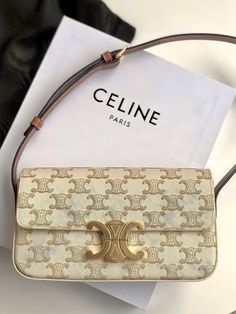 Tas Celine, Simple Dress Casual, Bag Obsession, Luxury Collection, The Saint, Bags Designer Fashion, Branded Bags