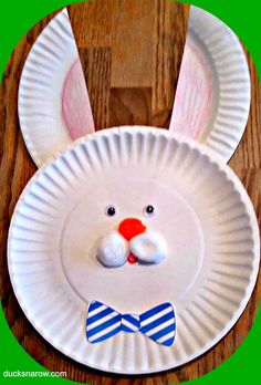 a paper plate with a bunny's face on it