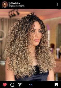 Blonde Curly Hair, Colored Curly Hair, Beautiful Curly Hair, Hairdos For Curly Hair