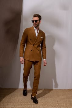 Pini Parma, Gentleman Mode, Brown Suit, Herren Style, Classy Outfits Men, Model Outfit, Designer Suits For Men