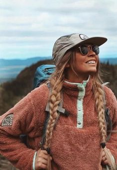 Outdoorsy Aesthetic, Surfergirl Style, Granola Style, Trekking Outfit, Granola Aesthetic, Cute Hiking Outfit