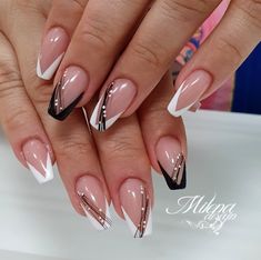 Spring Nails 2023, Gel Nails French, Unghie Sfumate, Nails Art Designs, Manicure Nail Designs, Gel Nail Art Designs, Trendy Nail Art Designs, Work Nails