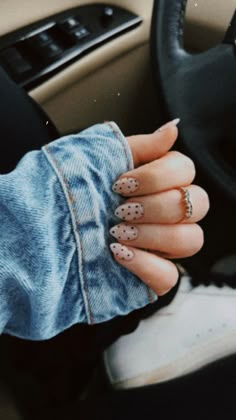 in love with the polka-dot nail trend !! Simple Nail Designs Polka Dots, Easy Nail Designs For Fall, Polka Dot French Tip Nails Almond, Nail Ideas Polka Dots, Holiday Polka Dot Nails, Dotted Acrylic Nails, Nail Inspo Polka Dots, Poca Dot Nails, Black And White Nails Polka Dots