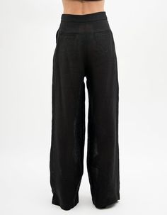 Inspire them all in the Black wide leg linen pants women. These tall Black wide leg linen pants women feature a high waisted construction with zipper closure, two side front pockets and a two backside pockets. Perfect for work and daily life. High rise with a Black wide leg linen pants women, you'll be at your highest comfort level without compromising style. Wear these high waisted pants women with a flowy crop, a casual top or our Linen blouse - https://www.etsy.com/listing/772582910. These hi Women Linen Clothing, Pants With Pleats, Wide Trousers, Linen Clothing, Wide Leg Linen Pants, Linen Pants Women, Plus Size Maxi, Linen Blouse, Womens Pants