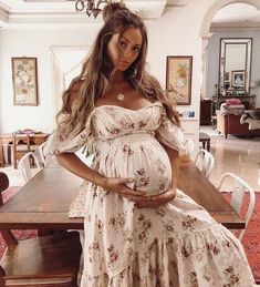 Aesthetic Dress Outfit, Pregnant Fashion, Pregnancy Goals