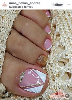 Semi Pies, Toenail Art Designs, Acrylic Toe Nails, Acrylic Toes, Pretty Toe Nails, Nail Drawing, Toe Nail Designs, Toe Nail Art, Beauty Spa