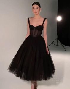 Tea Length Prom Dress, Black Homecoming Dress, Prom Dress Evening, בר מצווה, Prom Dresses For Teens, Black Prom Dress, Black Prom, Ladies Gown, فستان سهرة