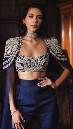 #blouseideas Blouse Crop Top Designs, Latest Crop Top Designs, Croptop Lehenga Designs Latest, Diwali Wear, Shaurya Sanadhya, Palazzo Kurta, Cape Blouse, Top Wedding Dress Designers, Blouse Crop Top