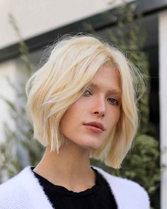 Highlight Bob, Short Shaggy Haircuts, Short Shag Haircuts, Blonde Bob Wig, Short Shag Hairstyles, To Try, Corte Bob, Short Shag