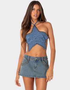 This Is The Denim Top You Need For Your Next Summer Party Or Festival. Dress It Up Or Down, And You'll Still Be The Star Of The Show Wherever You Are. Crop Top. Star Shaped Design. Studded Detailing. Open Back & Halter Tie Closure. Denim Fabric. 100% Cotton. Model Wears Size S. Model Height Is 5'7. Item Care: Machine Wash At Maximum Of 30ºc, Do Not Bleach, Tumble Dry Low, Iron At A Maximum Of 110ºc, Do Not Dry Clean. | Edikted Starlet Studded Denim Crop Top Ropa Upcycling, Jean Fit, Denim And Diamonds, Denim Crop Top, Denim Ideas, Studded Denim, Denim Crafts, Casual Summer Tops