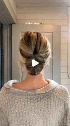 stylishbyamy on Instagram: "save for inspo🤎
•
•
•
#bunhack #updo #hairhack #fall #fallhair #easyhairstyles #grwm #greasyhairstyle #dailyhairstyle #quickhairstyle #backtoschool #backtoschoolhairstyles #hairinspiration #hairstyles #hair #workhairstyle #simplehairstyles #hairinspo #hairtutorial #hairhacks #easyhairstyles #style #hairhacks
@audreyannej" Buns Braids, Low Buns, Hair Upstyles, Hairstyles For Layered Hair, Peinados Recogidos, Caramel Highlights, Hair Buns, Trendy Wedding Hairstyles