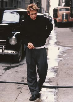 James Franco, Vintage clothing, thrift, style, fashion, mens style, outfit ideas, mens outfit ideas, 80s, 50s, turtleneck, james dean 90s Men, Paul Newman, Dean Martin, Streetwear Men, Men Fashion Casual Outfits