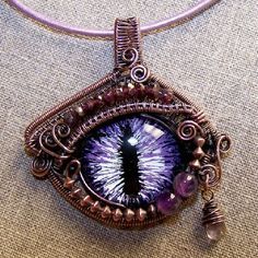 Dragon Eye Jewelry, Copper Steampunk, Steampunk Eye, Dragon Eyes, Wire Jewelery, Bijoux Fil Aluminium, Purple Dragon, Dragon Jewelry, Gothic Steampunk