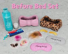 there are various items that can be used to make a bed set for the cat