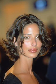 90's Hairstyle, 90s Lob, Haircut Inspo, Marley Hair, Hair Inspiration Short, Lob Hairstyle, 90s Hairstyles, Professional Style, Short Hair Haircuts